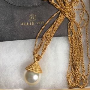 Julie Vos Calypso pearl pendant necklace. Unworn